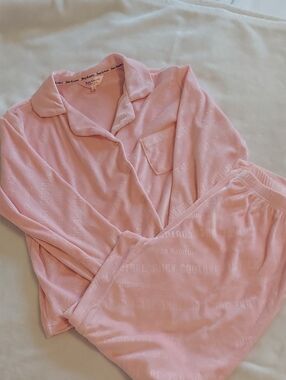 Juicy Couture Pink Velour Two-Piece Pajama Set
